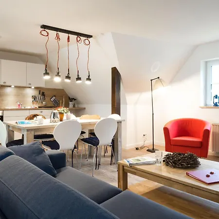 Apartment Hw App 8